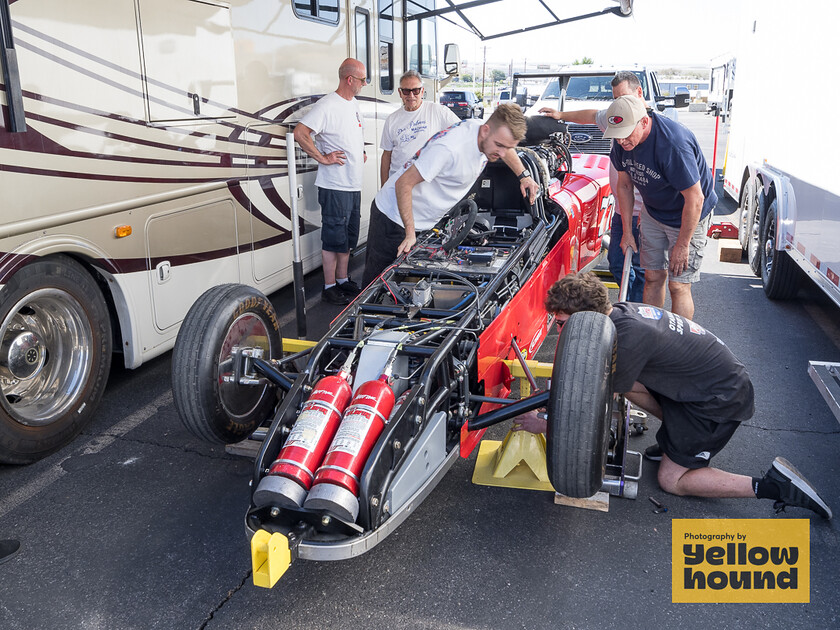 7707-BSF-0014 
 Keywords: 7707 parking lot, Bonneville Speed Week Trip